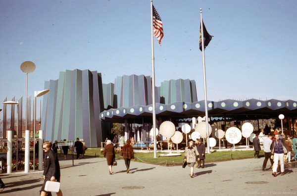 Pavillon de l’état de New York. / Rhéal Benny. – 1967. Archives de la Ville de Montréal. VM94-EXd006-058