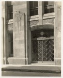 Extérieur de l’édifice Aldred. [195?] - [197?]. P174-Y-D003-001. Archives de la Ville de Montréal.