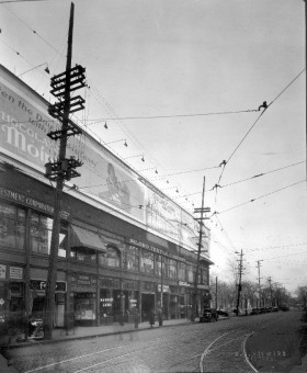 Rue Peel et Sainte-Catherine, 23 mars 1928, Photo de S.J. Hayward, VM98,SY,D2,P060