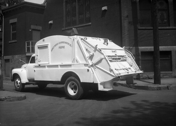 Camion à ordures, 7 juin 1950, VM94-Z365-1