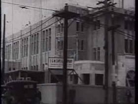 Nouvel extrait de film : Les marchés Atwater et Saint-Jacques en construction (1932)
