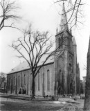 Église Saint-Patrick. - 22 avril 1946. - Archives de la Ville de Montréal. BM042-Y-1-P1515.