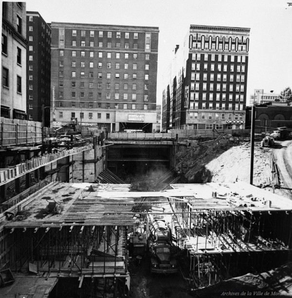 Construction du métro de Montréal, 1962