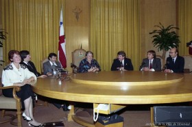 Léa Cousineau, présidente du comité exécutif, 15 novembre 1990, VM94-U5598-023.