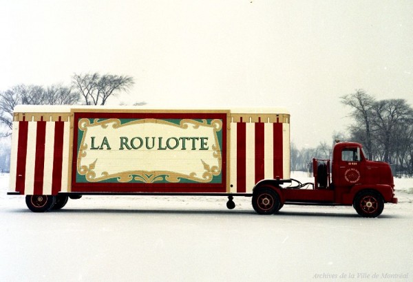 La Roulotte, 1960, VM105-Y-3_434-03b