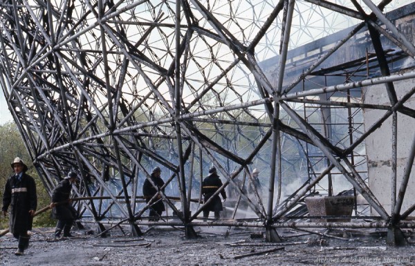 Incendie de la Biosphère, 20 mai 1976, VM4-Y-3-3_3-196-34