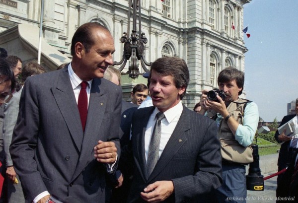 Accueil de Jacques Chirac, premier ministre de la France, 31 août 1987,  VM94-E6659-021