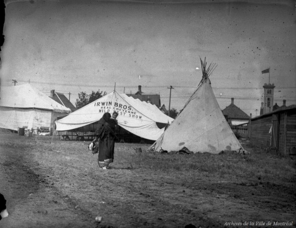 "Irwin Bros. Real Cheyenne wild west show", Winnipeg, 1913. BM42-G3159.