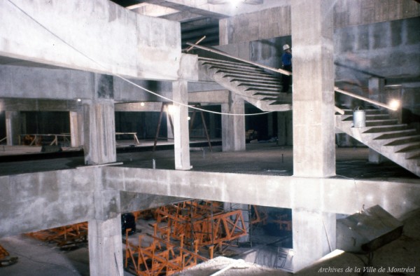 Construction de la station de métro Berri-de-Montigny. 1964-1965. VM94-Md23-052. Archives de la Ville de Montréal.