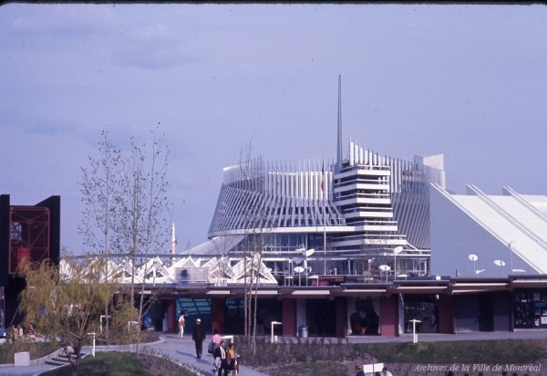 Pavillon de la France. / Charles Clément. – 1967. Archives de la Ville de Montréal. P140_1P016