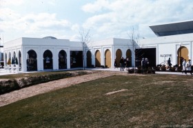 Pavillon de l’Algérie. – 1967. Archives de la Ville de Montréal. VM94-EXd281-047