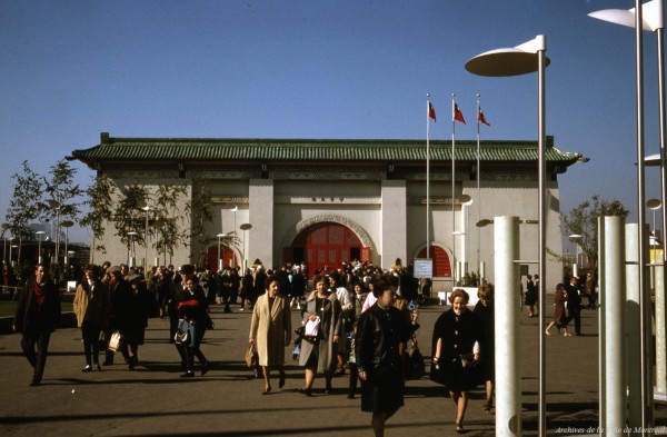 Pavillon de la Chine, après l’incendie / Rhéal Benny. – 1967. Archives de la Ville de Montréal. VM94-EXd006-035