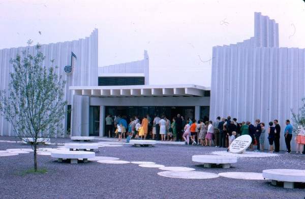 Pavillon des Jeunesses musicales / Gilbert Ouellet. – 1967. Archives de la Ville de Montréal. P123_1P001