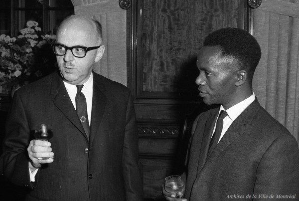 Le maire Jean Drapeau et le président du Rwanda, Grégoire Kayibanda. - 9 août 1967. VM94-X043-020. Archives de la Ville de Montréal.