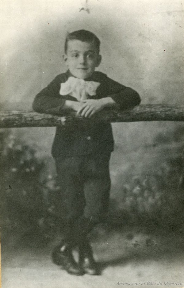 Camillien Houde à l'âge de 7 ans. - 1896. P146-1-2-D01-P003. Archives de la Ville de Montréal.