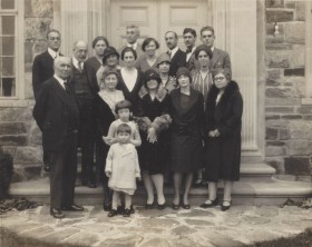 Emile Berliner et sa famille.  Années 1920. 2013.0127. Musée des ondes Emile Berliner.