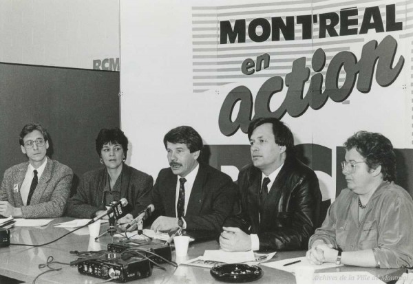Conférence du presse du RCM, avec Michel Lemay, Diane Martin, Jean Doré, André Lavallée et Léa Cousineau. - 1986. Archives de la Ville de Montréal